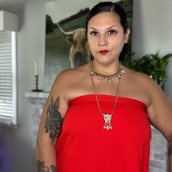 Follow me on Instagram @QueenofEvile - Picture 8 of 13